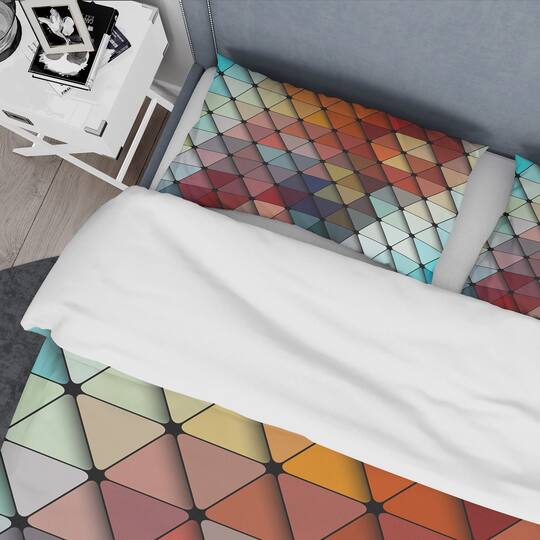 Designart '3D Diamond Shaped Geometry in Shades of Blue and Red' Modern & Contemporary Bedding Set